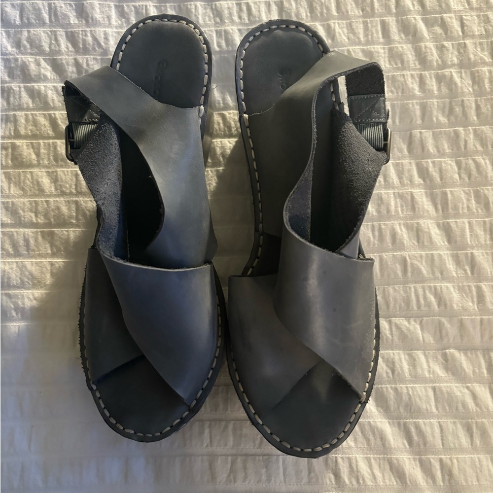 Chocolat Blu shoes - Picture 6 of 8